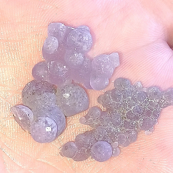 5 grams Natural Grape Agate Botryoidal Purple Chalcedony Specimen Indonesia - Picture 5 of 6